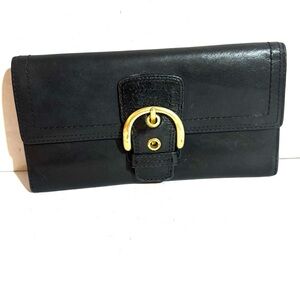 Coach vintage Elegant Black Leather wallet with Gold Accent